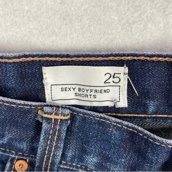 NWOT• GAP Sexy Boyfriend Cut Shorts • Jean Shorts • Factory Distressed - Picture 3 of 16